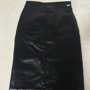 High waist, Women's Size 2(fits like a zero)  Black Faux leather top shop skirt
